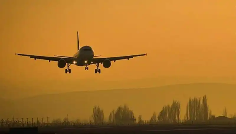 Hava Yolculuğunda Şok Gelişme: 4 Ülkeye Uçuşlar İptal Edildi!
