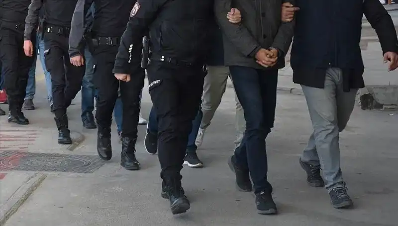 DAEŞ’in İzinin Peşinde: 7 İlde 27 Gözaltı Kararı!