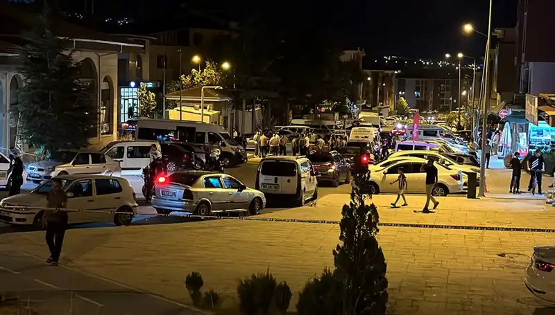 İki Ailenin Kavgası: 1 Ağır Yaranın Şoku ve Yaralıların Durumu