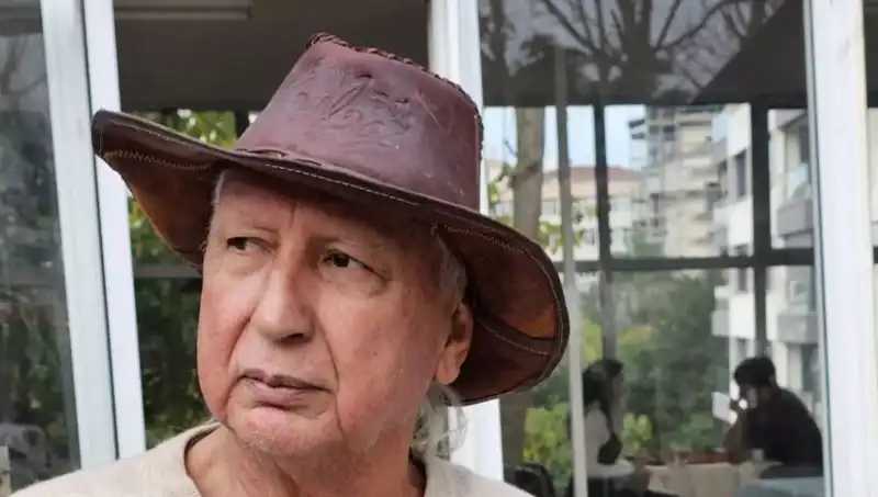 Prof. Dr. Şener Üşümezsoy: Deprem Tahminleriyle Tanınan Ünlü Uzman Kimdir?