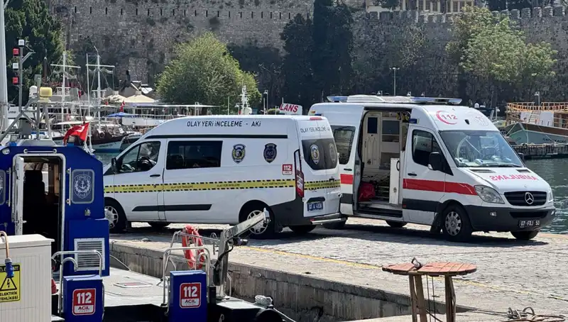 Antalya Kıyılarında Gizemli Ceset: Denizde Bulunan Erkek Kimliği Belirsiz