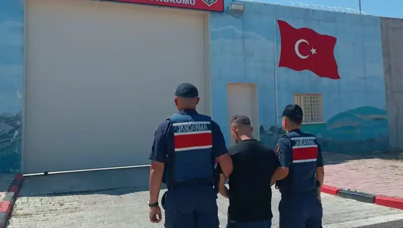 Afyon'da Suçlulara Geçit Yok: 9 Şahıs Yakalandı!