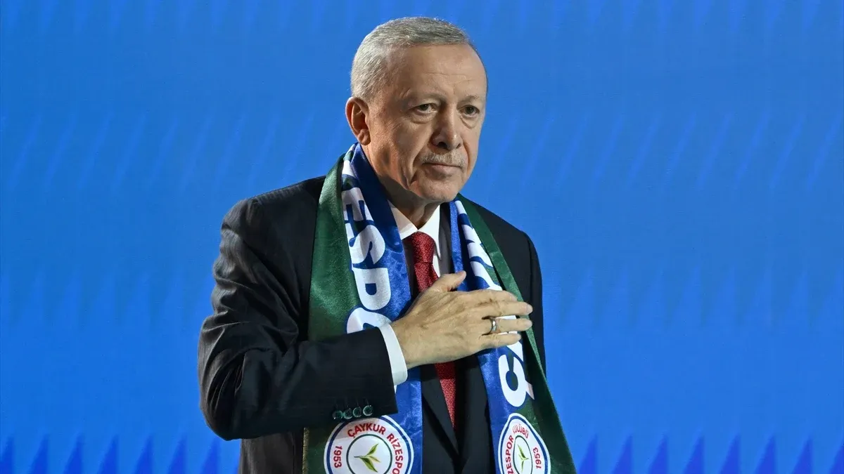 Cumhurbaşkanı Erdoğan’dan Partisine Uyarılar: "Hedefe Odaklanın, Birlik ve Beraberliği Sağlayın"