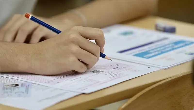 Nizip'te YKS Şampiyonu Çıktı: Başarı Hikayesi Duygusal Bir Yolculuk